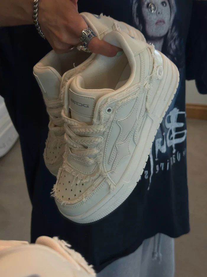 DCRB Broken Creme Sneakers - Image 13