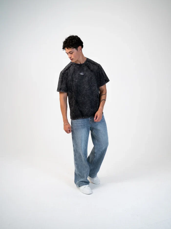 Vintage Bounderies Tee - Image 4